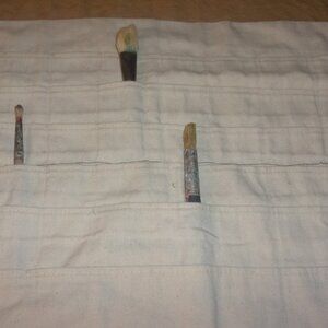 ROLLUP  PAINT BRUSH HOLDER